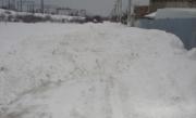 Sectorul 1, Bucureşti: Drumuri blocate de zăpada degajată de utilajele de deszăpezire
