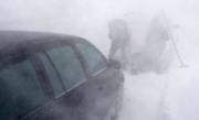 Incredibil. Un bărbat din Suedia a stat înzăpezit în maşină două luni