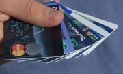 Face2Face: Cardurile de credit vs cardurile co-branded