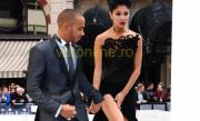 Nicole Scherzinger, cu rochia desfăcută şi picioarele bine expuse