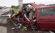 Infotrafic. Două persoane au murit şi 21 au fost rănite, în accidentele din ultimele 24 de ore