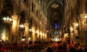 Catedrala Notre-Dame din Paris, EVACUATA. Un barbat s-a sinucis in interiorul edificiului - e Stirea Zilei