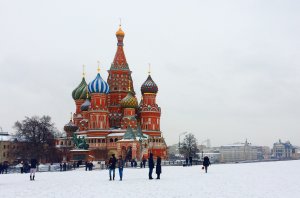 Rusia amenință cu represalii Marea Britanie dacă interzice Russia Today