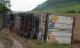 TIR încărcat cu 19 tone de fier vechi, răsturnat în judeţul Sălaj
