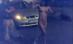 O rusoaică dansează nud în mijlocul traficului - VIDEO