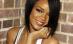 Rihanna a căzut pe scenă, în timpul unui concert (VIDEO)