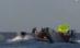 Ciocniri violente între activiştii Greenpeace şi pescarii francezi din Mediterană (VIDEO)