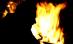 O tânără însărcinată a murit, după ce a fost incendiată de iubitul ei