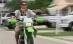 Chibi, câinele "extrem": Se plimbă cu motocicleta şi face schi nautic (VIDEO)