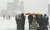 Haos în Moscova. Stratul de zăpadă măsoară 15 centimetri. Va ninge în două zile cât pentru toată luna decembrie