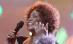 Vedetele sunt şocate de moartea lui Whitney Houston şi îi citează cântecele în mesajele de adio