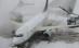 Avionul groazei de la Craiova. Pasagerii s-au panicat şi au sărit din aeronavă, susţine o pasageră