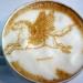 În fiecare dimineaţă, cafeaua dă poftă de viaţă. 20 de desene în ceştile de cafea 153992
