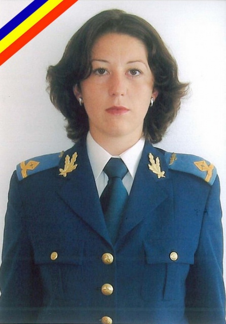 lt_guita_lavinia.sized_640