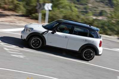 mini_cooper_s_countryman_small_800x534_400 mini_cooper_s_countryman_small_800x534_400