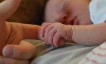Sfârșit tragic pentru un bebeluș de zece luni. Copilul a murit sufocat de căldură, după ce tatăl l-a uitat în mașină Sfârșit tragic pentru un bebeluș de zece luni. Copilul a murit sufocat de căldură, după ce tatăl l-a uitat în mașină