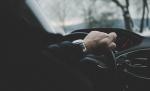 Scandal în Capitală! S-a certat cu un șofer în trafic, iar apoi i-a spart geamul mașinii Scandal în Capitală! S-a certat cu un șofer în trafic, iar apoi i-a spart geamul mașinii