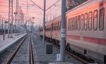 Incident șocant în Brașov. Un tânăr s-a electrocutat după ce s-a urcat pe un vagon Incident șocant în Brașov. Un tânăr s-a electrocutat după ce s-a urcat pe un vagon