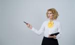 O profesoară le-a trimis poze indecente elevilor. Într-o zi, într-un parc s-a întâmplat ceva năucitor O profesoară le-a trimis poze indecente elevilor. Într-o zi, într-un parc s-a întâmplat ceva năucitor