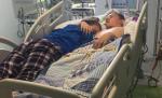 Se pregăteau să oprească aparatele, când adolescenta s-a apropiat de iubitul ei și i-a șoptit ceva. Toată lumea a început să plângă Se pregăteau să oprească aparatele, când adolescenta s-a apropiat de iubitul ei și i-a șoptit ceva. Toată lumea a început să plângă