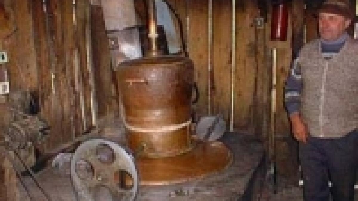 palinca a devenit o bautura de lux