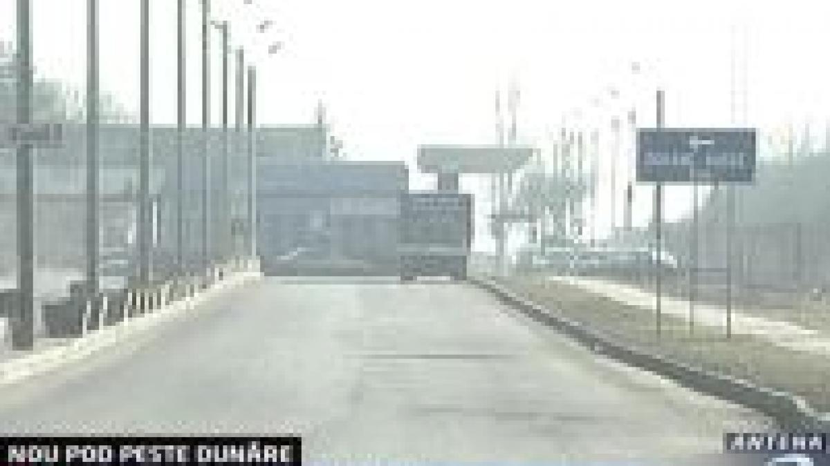 romanii si bulgarii mai pun de un pod