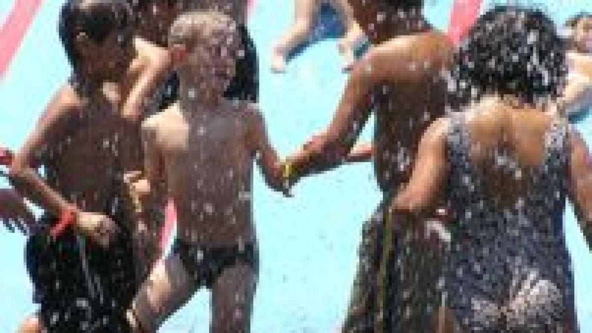 in 2007 vara vine in luna aprilie