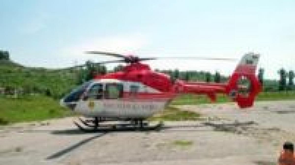 sase elicoptere noi pentru smurd