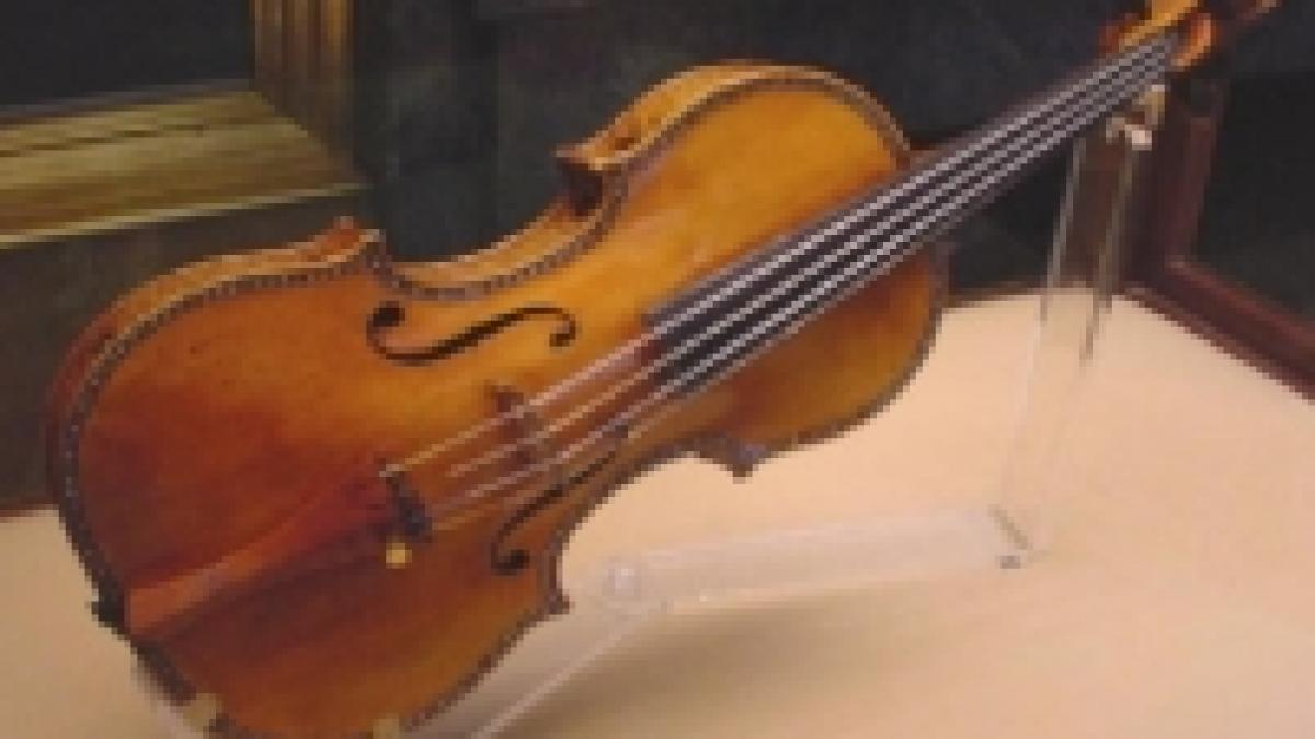 talonul de la stradivarius la control