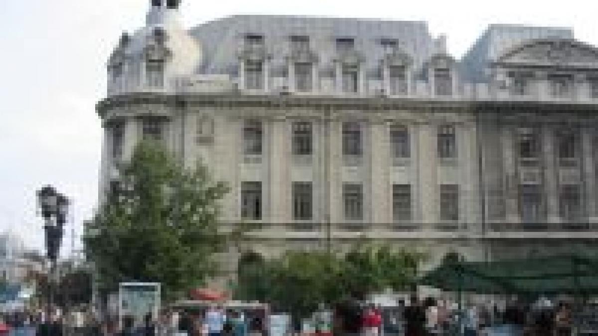 povestea profesorului cu poze nud pe internet