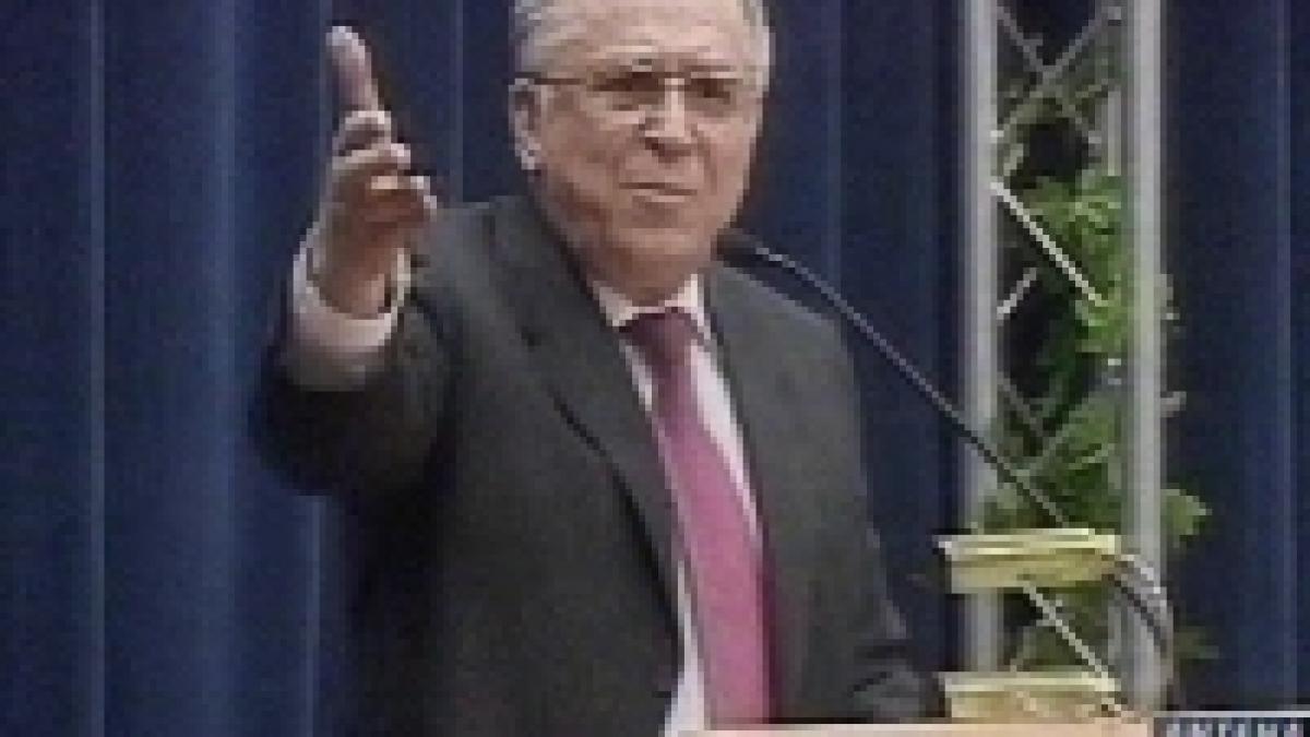 ion iliescu lamureste circumstantele revolutiei