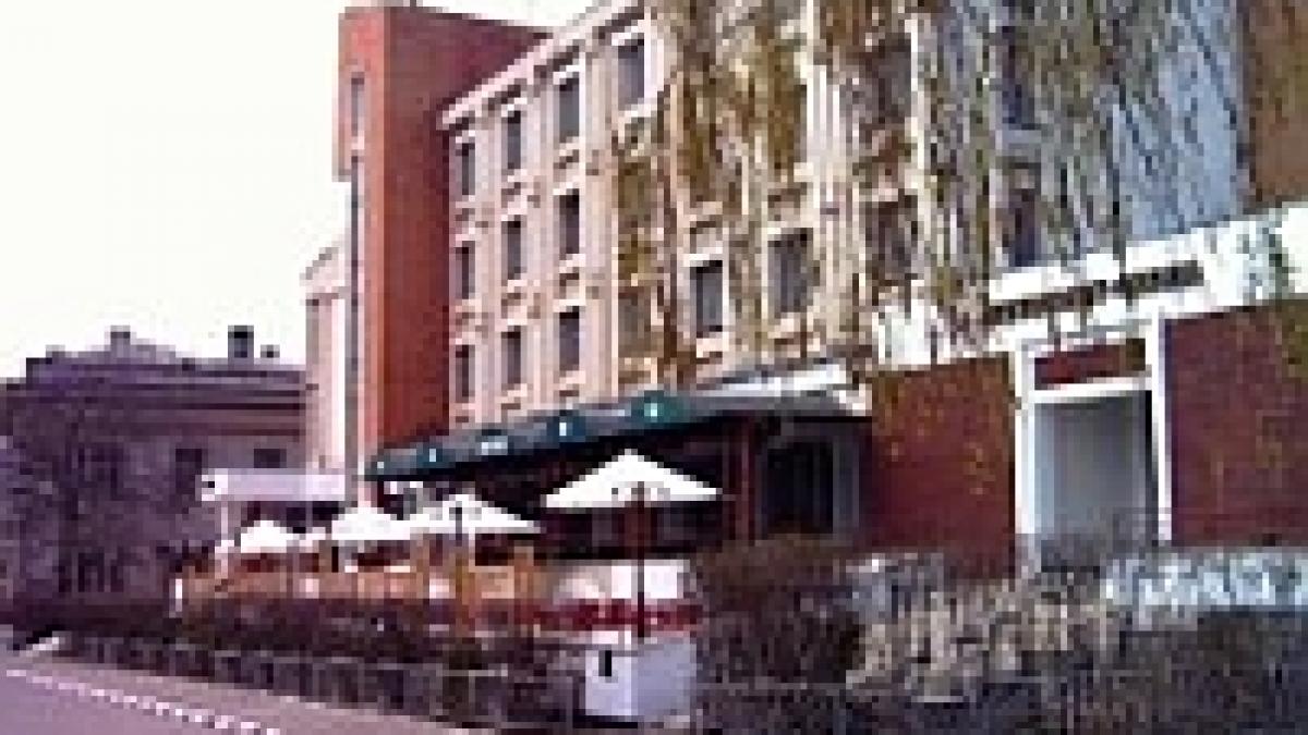 jumatate din centrul orasului husi revendicat