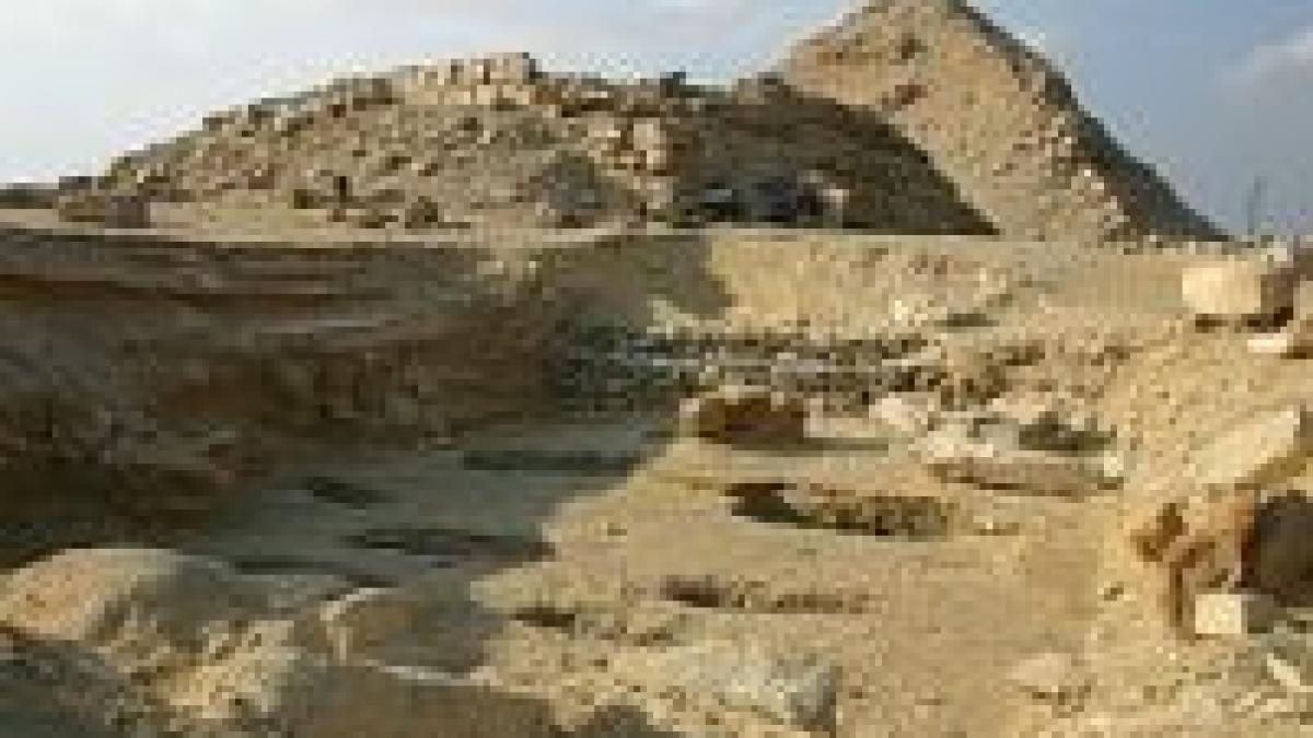 Descoperire în Egipt. Statuetă de 4.000 de ani
