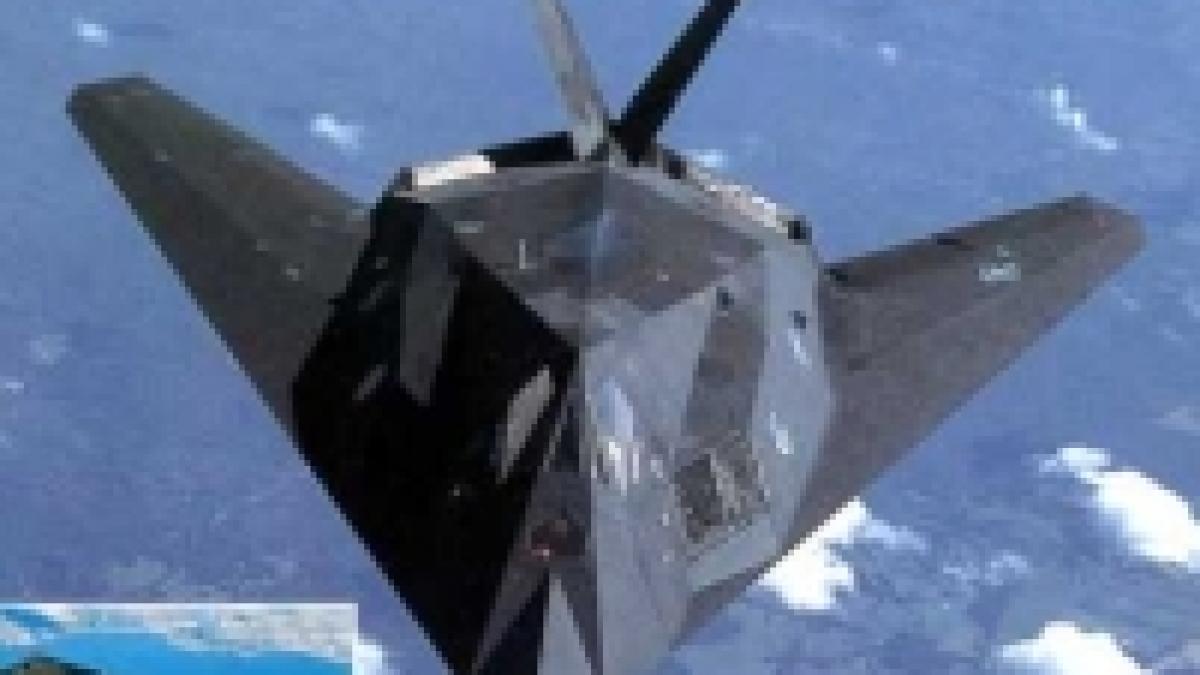 Libanul atacă un avion spion israelian