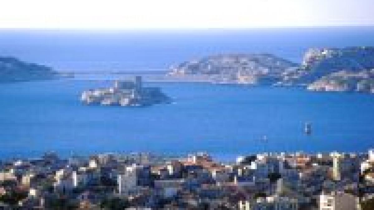 un ziarist nediplomat consul la marsilia