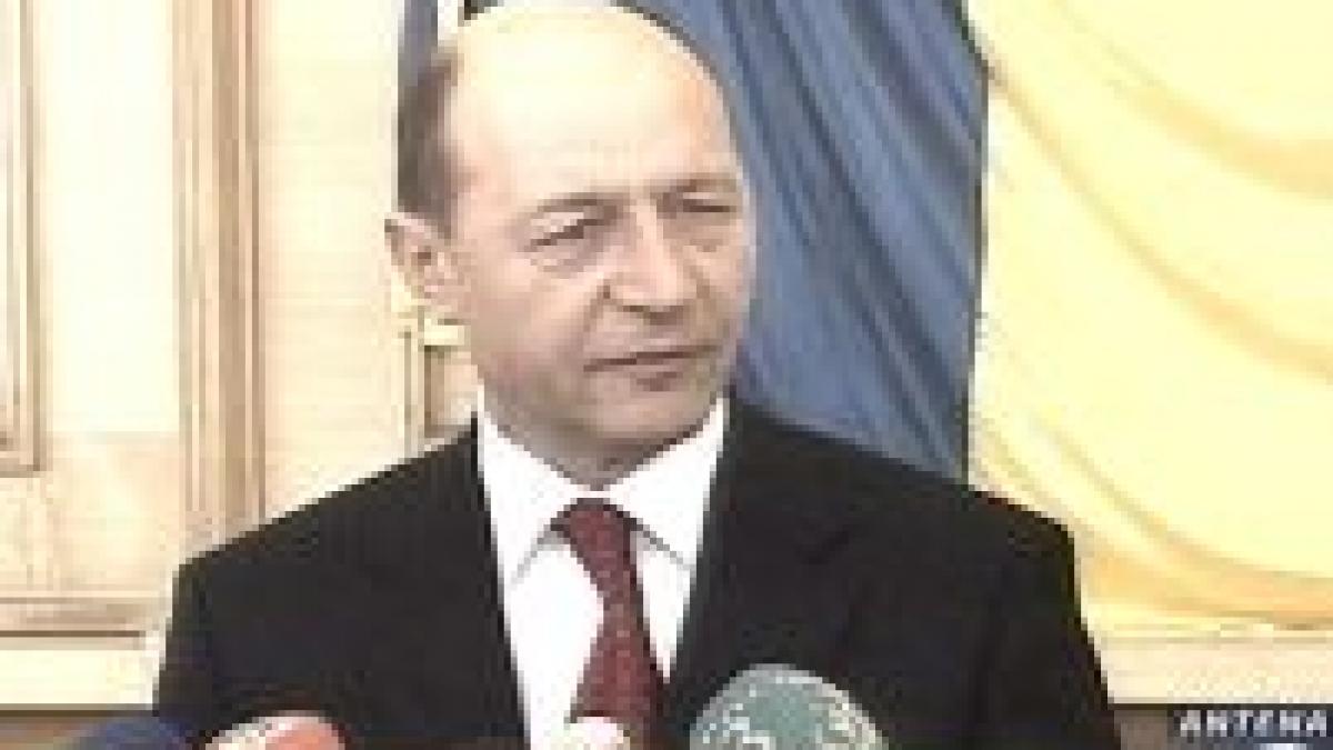 traian basescu tot mai singur in irak