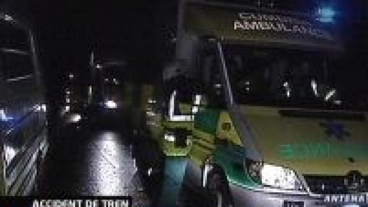 marea britanie un tren a deraiat la 150km h