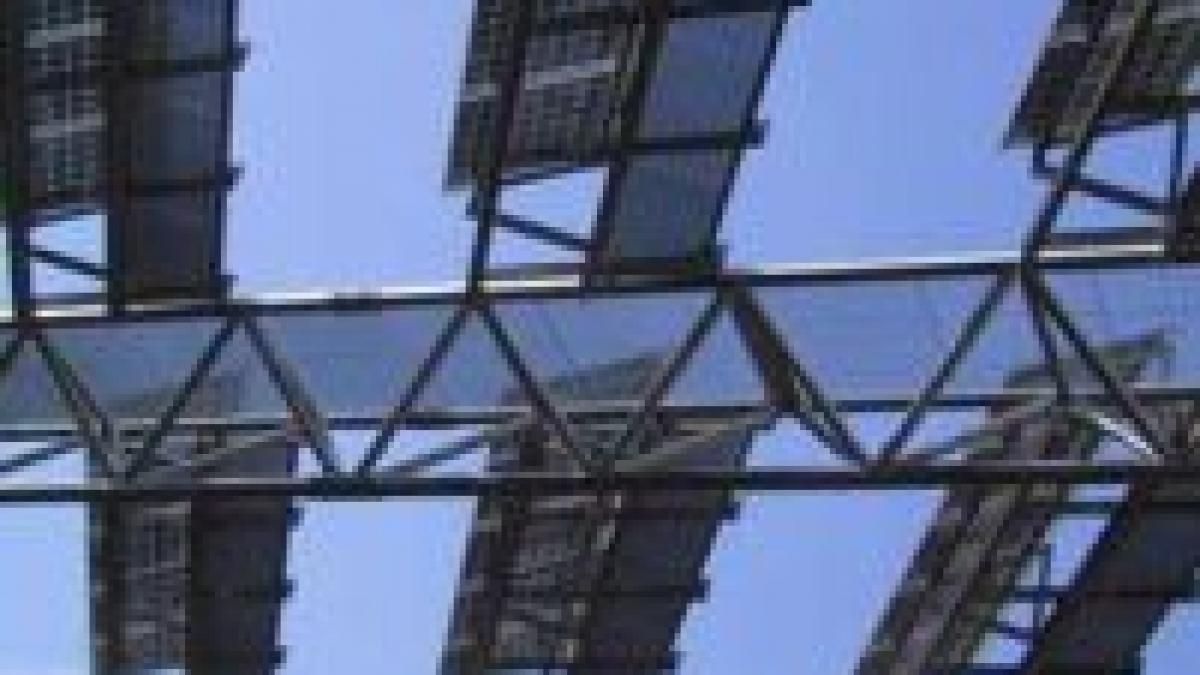 romanii se pot imbogati din soare si vant