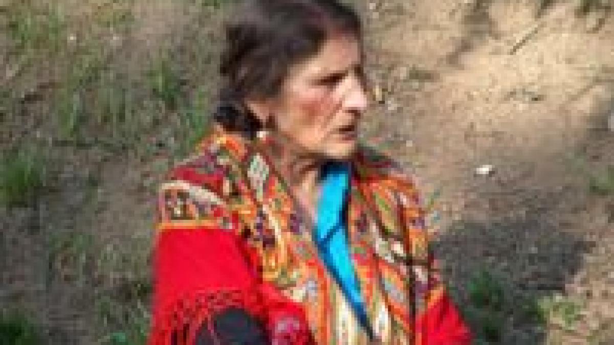 rromii acuza presa romana ca ii discrimineaza