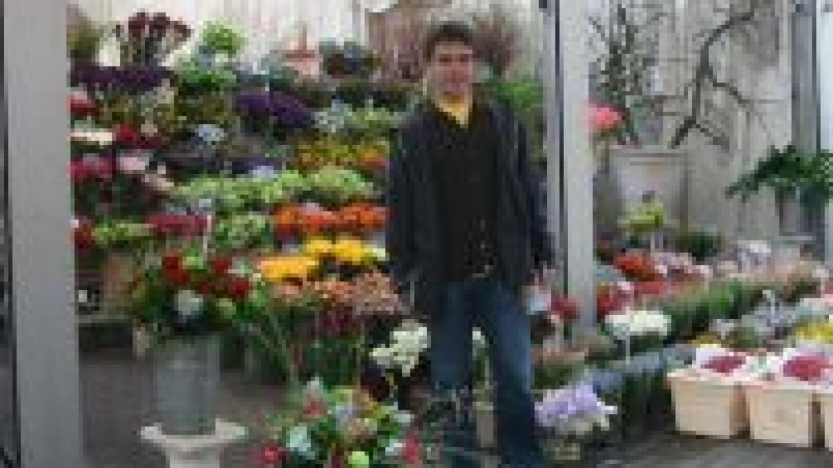 8 martie flori cu parfum de uniunea europeana