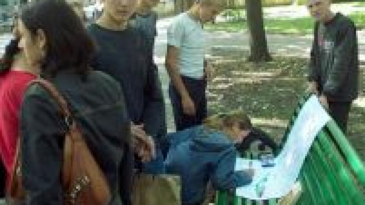 studenti grecia va asteapta la practica