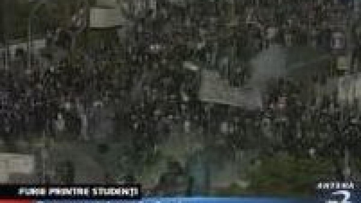 grecia studentii devasteaza atena