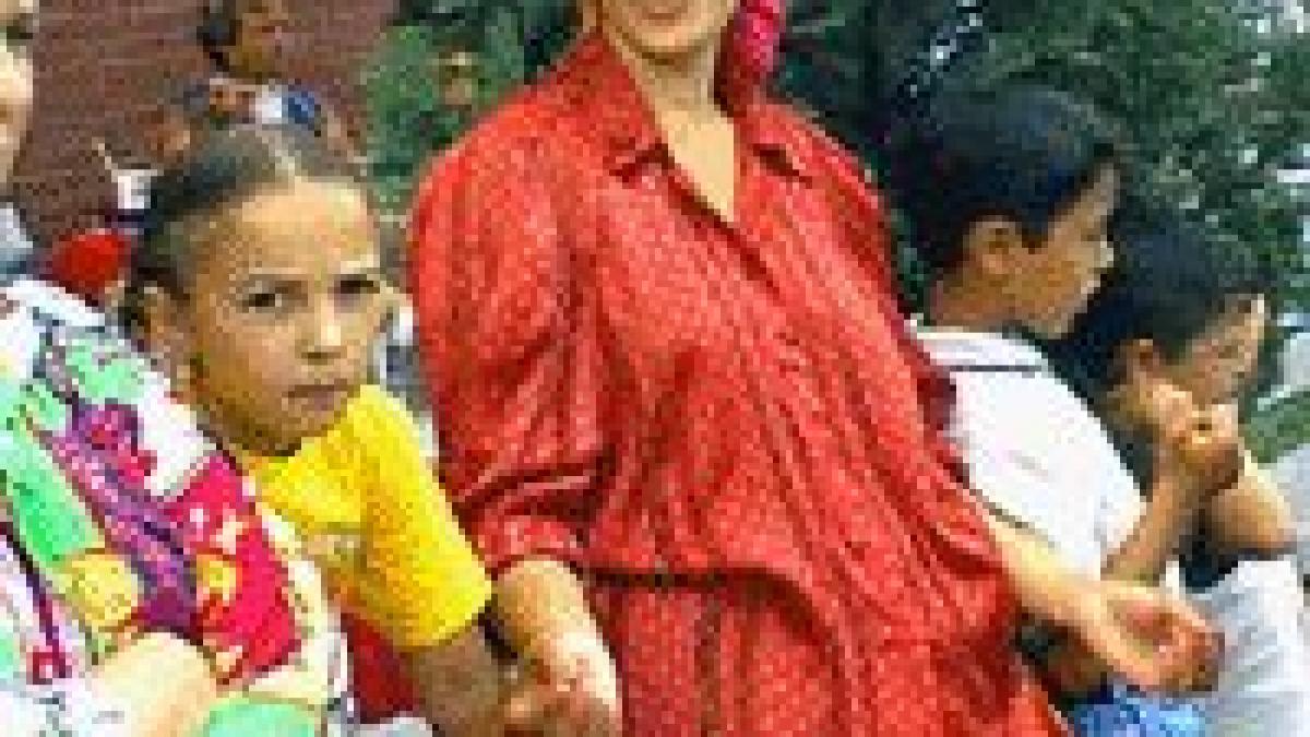 Raport UNICEF despre copiii rromi la sertar