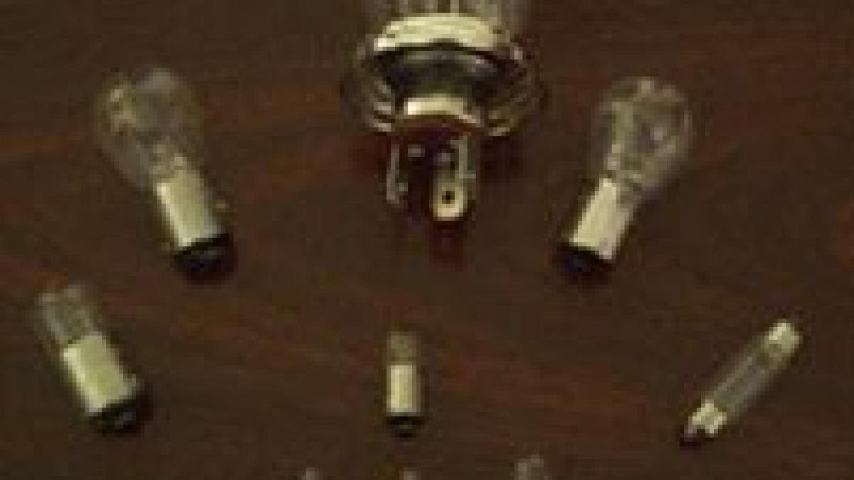 2009 ue iluminata cu becuri economice verzi