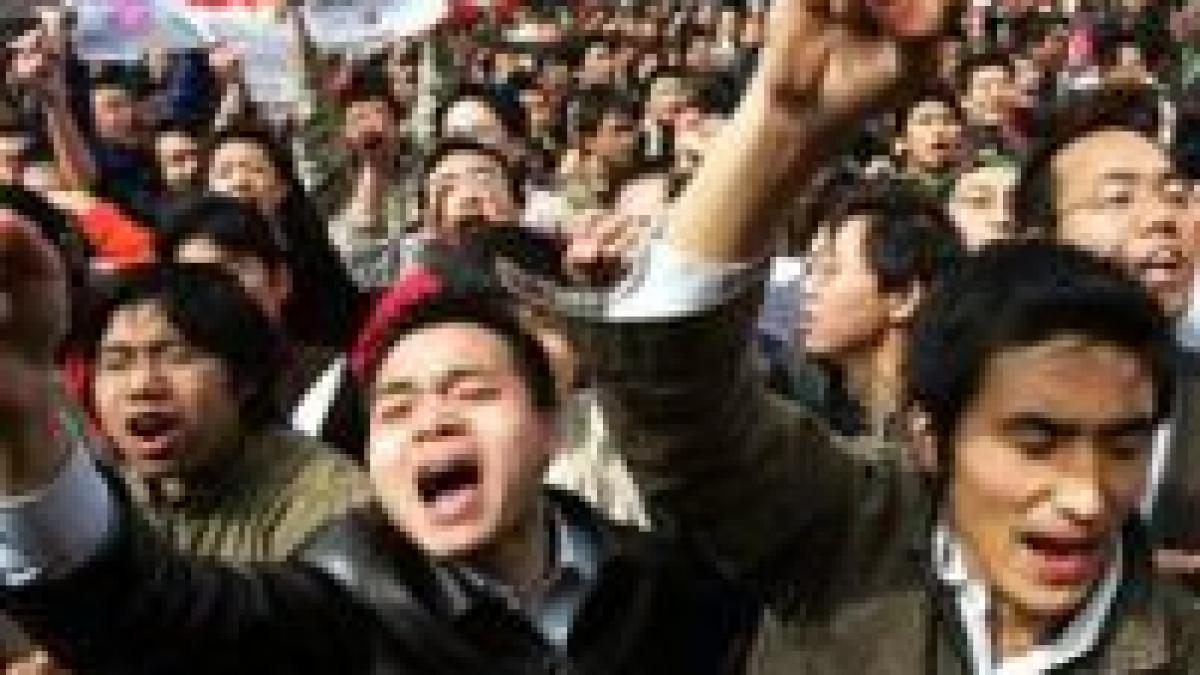 biletele de calatorie au scos chinezii in strada