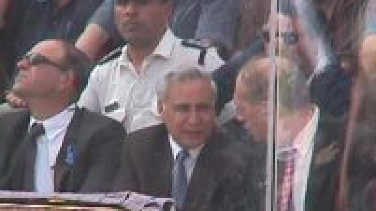 israel fratele presedintelui este acuzat de hartuire