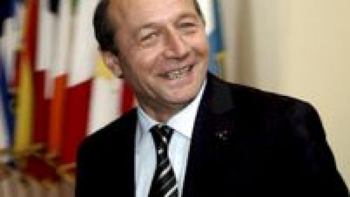 TĂCEREA MIEILOR ÎN VARIANTĂ BĂSESCIANĂ