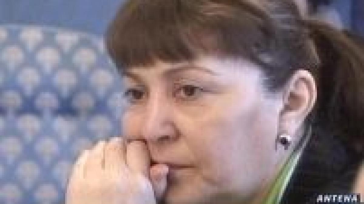 ue sta cu ochii pe ministrul macovei