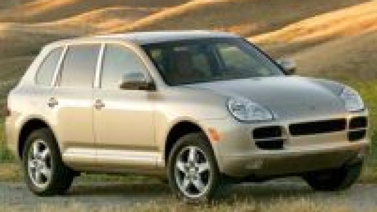 bulgarii si au luat ambulante porsche cayenne