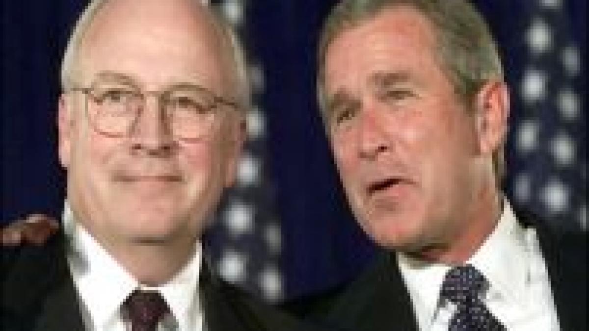 cheney face glume pe seama lui bush si al gore